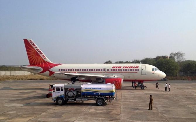Air India plans to buy over 200 new planes