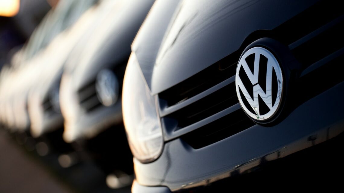 US Car Companies Face Volkswagen Onslaught