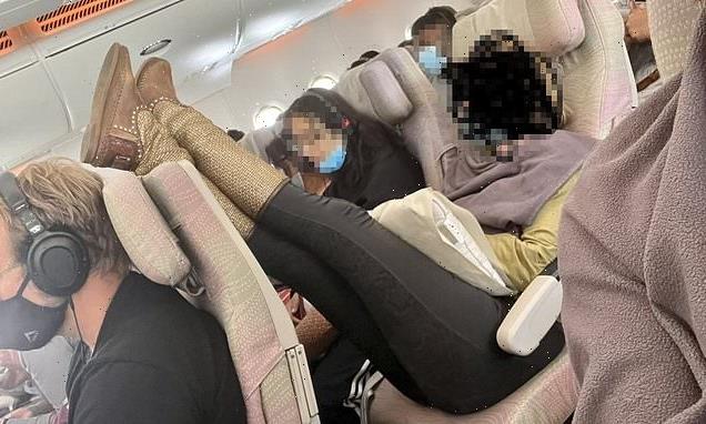 Woman&apos;s &apos;gross&apos; act on a packed Qantas flight exposed
