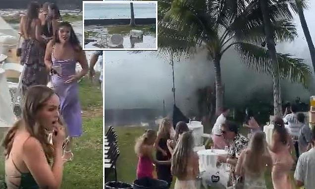 Huge wave destroys outdoor wedding in Hawaii