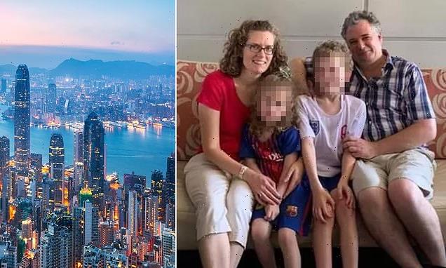 Tragedy as children &apos;sit next to body of their mother for eight hours&apos;