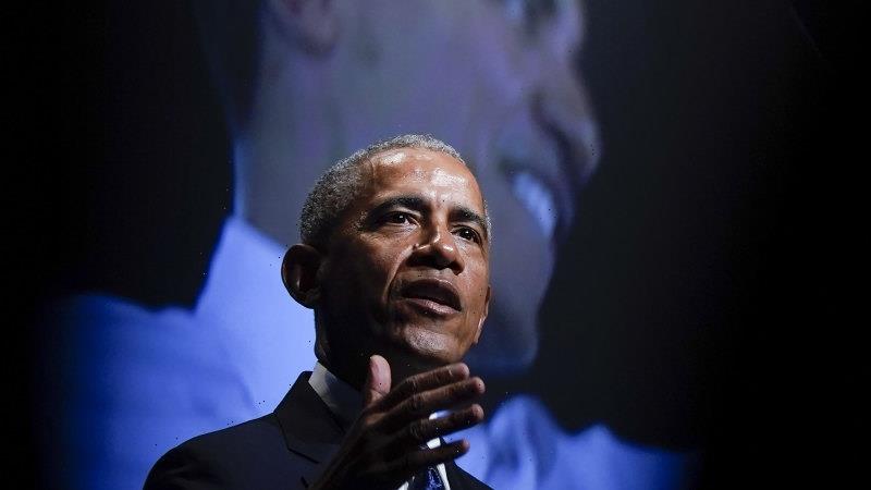 Barack Obama wins Emmy, is half way to EGOT status