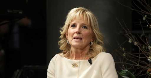 Jill Biden, At Los Angeles Fundraiser, Calls Out “Extremists” Among Republican Lawmakers