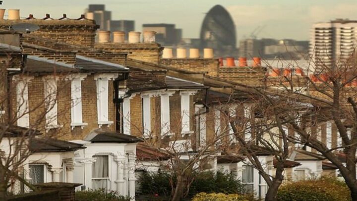 Home loan fears demolish house builder share prices