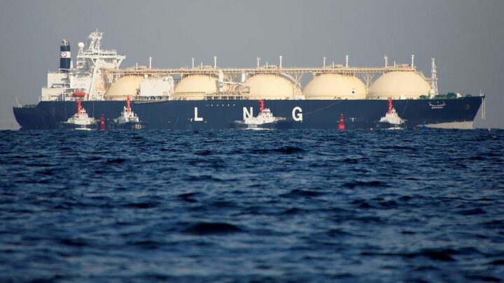 LNG Tankers Shortage Affects India’s Fuel Supply