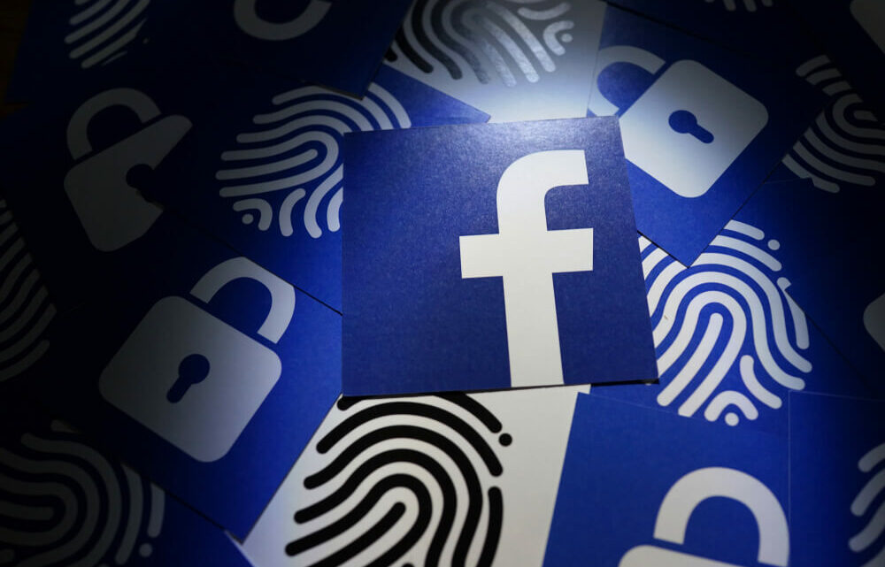 Senators Tell Facebook How to Fight Crypto Fraud