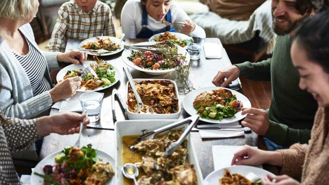 Families most common dinnertime squabbles revealed – and it's not just about the washing up | The Sun