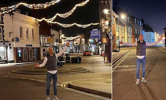 Ringwood becomes latest town to turn off the Christmas lights