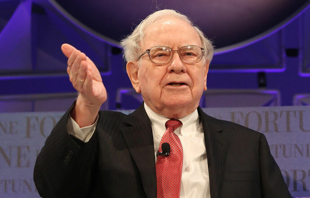 Warren Buffett: Forget Gold and BTC, Invest in Stocks!