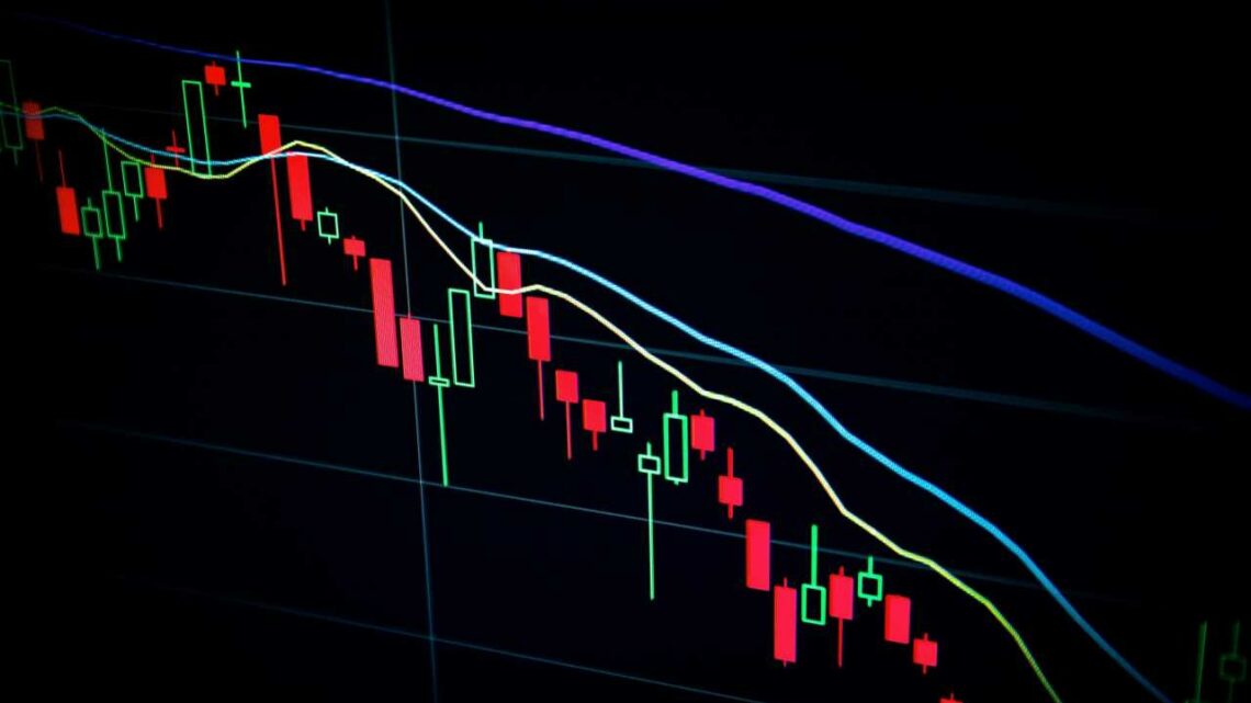 Bitcoin Market At Decision Point: aSOPR Retests Crucial Level