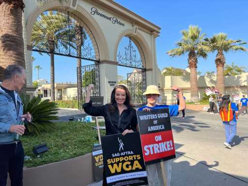 SAG-AFTRA President Fran Drescher, Urging Members To Authorize A Strike, Says “Acting Careers Are At Stake”