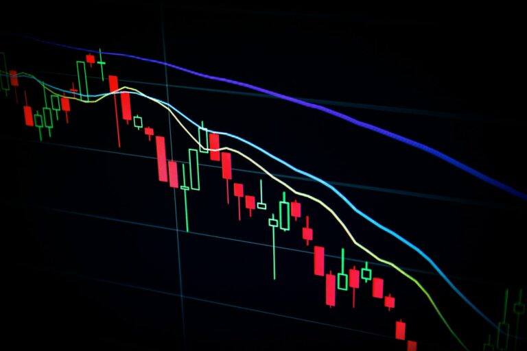 Coinbase And Binance Show Negative Netflow After SEC Suits: Nansen