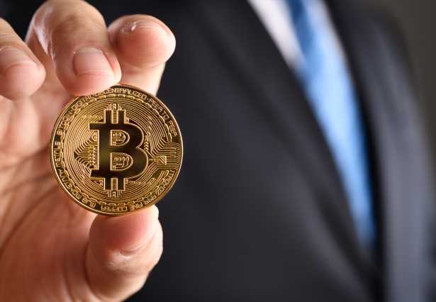 Fund Manager Vanguard Increases Stake In Bitcoin Mining Stocks To $600 Million