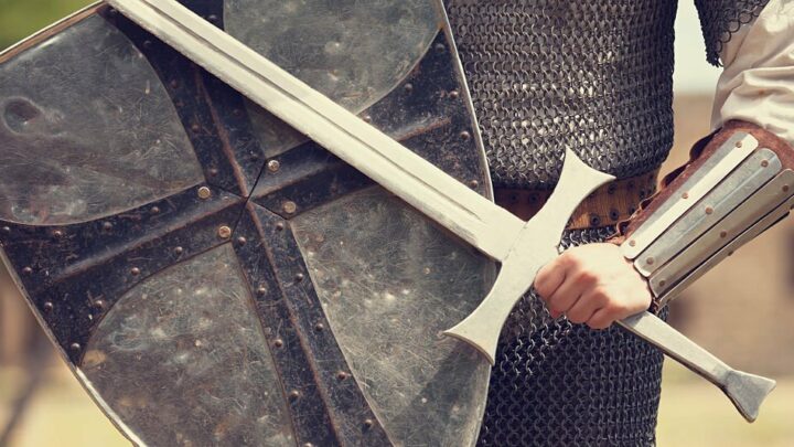 Circle Strategic Defense: $1 Billion War Chest Shields Against Shrinking Market Share