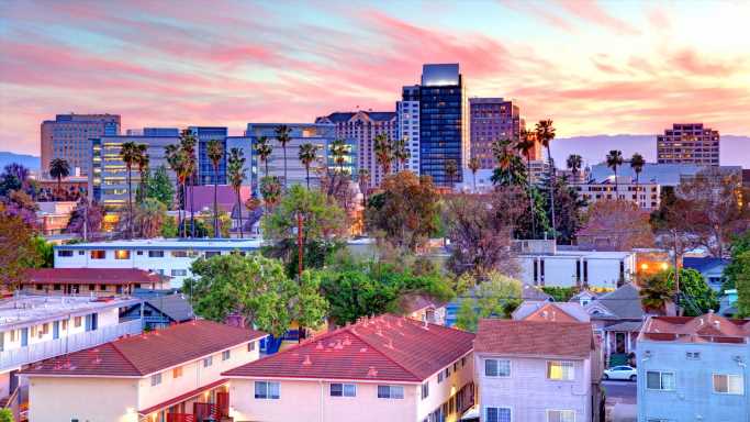 34 Cities Where Most People Make More Than $90K a Year