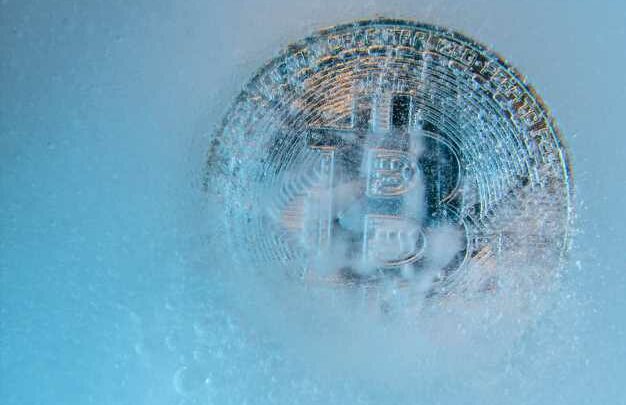 Bitcoin Price Signals Another Bearish Formation and Could Revisit $25K