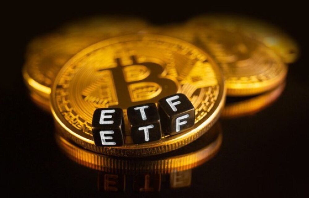 Spot Bitcoin ETF: US Lawmakers Jump In With Demands For The SEC