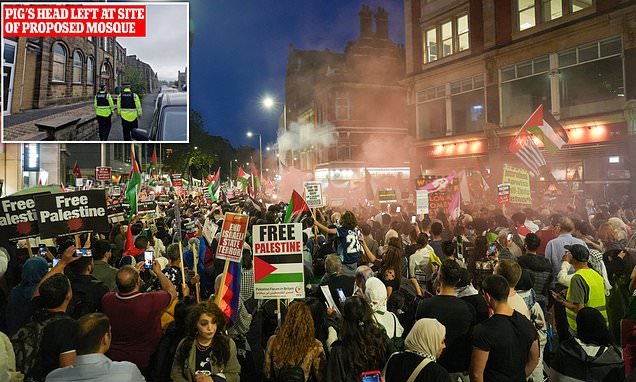 Police brace for new clashes between Palestine and Israel supporters