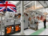 UK Private Sector Economy Expands Modestly In November